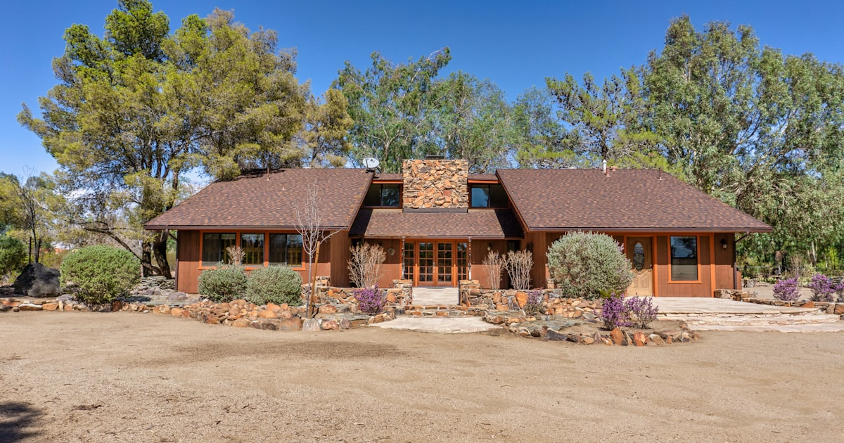 Commercial Properties in Lassen County